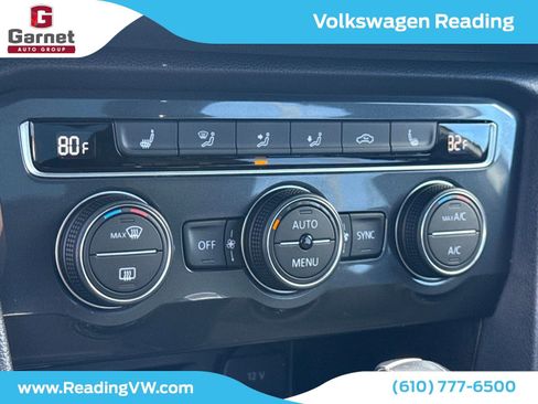 Used 2020 Volkswagen Tiguan S image 32