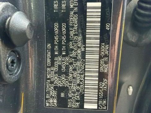 Used 2020 Toyota 4Runner Limited AWD/4WD image 4