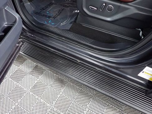 Used 2024 Ford Expedition Max Limited image 23