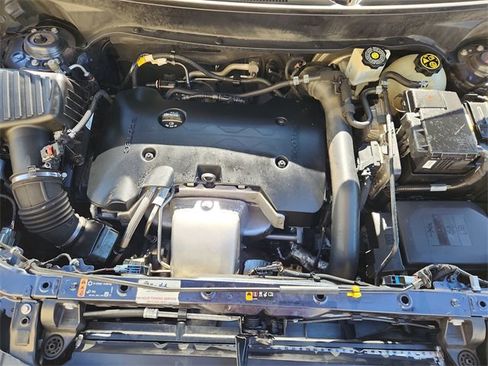 Certified 2019 Chevrolet Equinox LT image 28