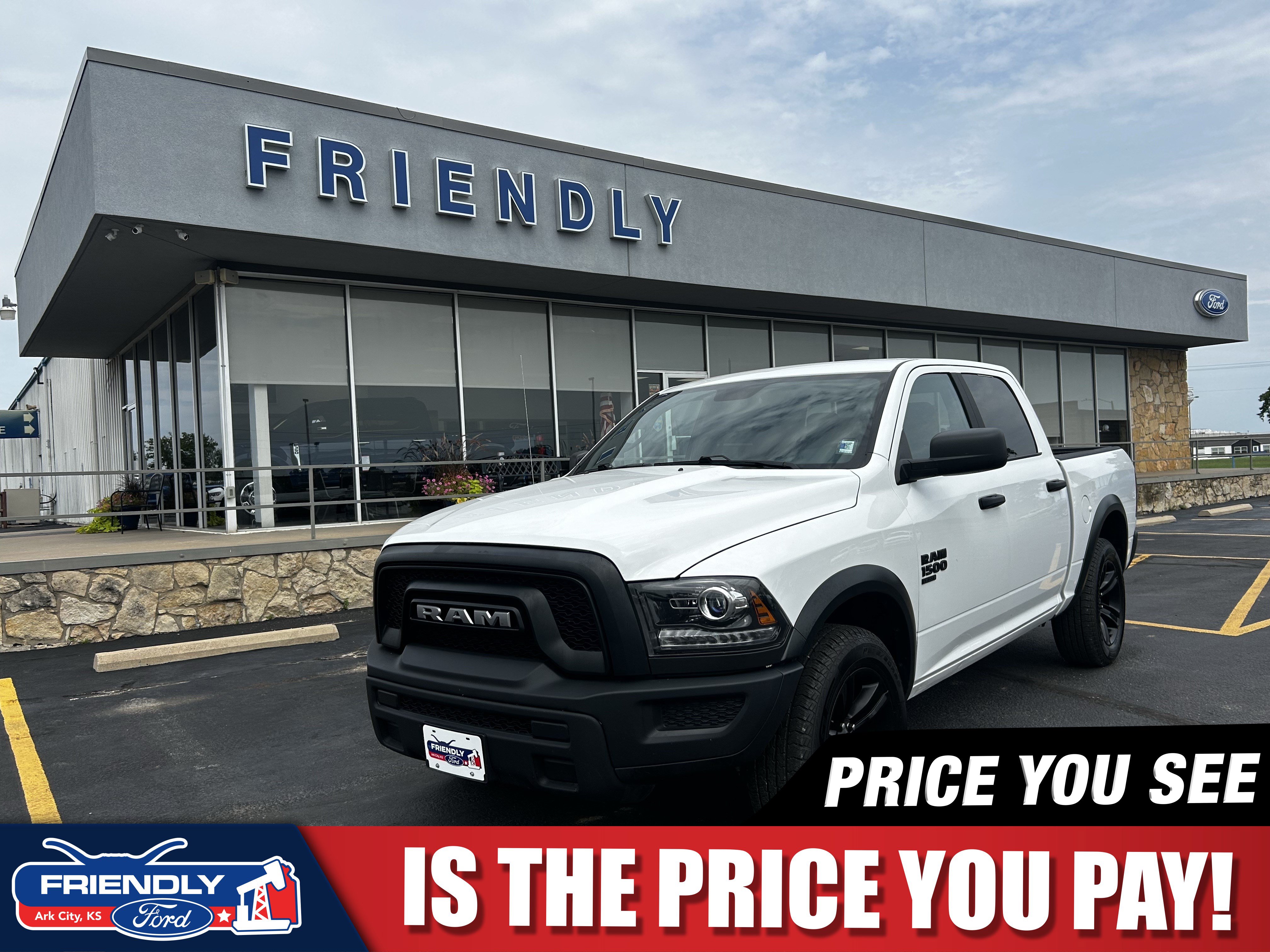 Used 2024 RAM 1500 Warlock AWD/4WD image 1