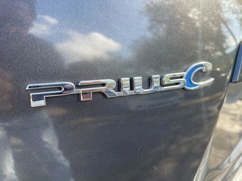 Used 2013 Toyota Prius C One image 13