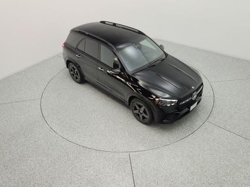 Certified 2025 Mercedes-Benz GLE 450 4MATIC image 11