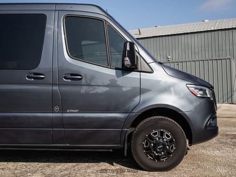 Used 2020 Mercedes-Benz Sprinter 3500 image 11