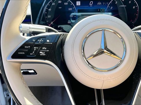 Certified 2024 Mercedes-Benz S 580 4MATIC Sedan image 20