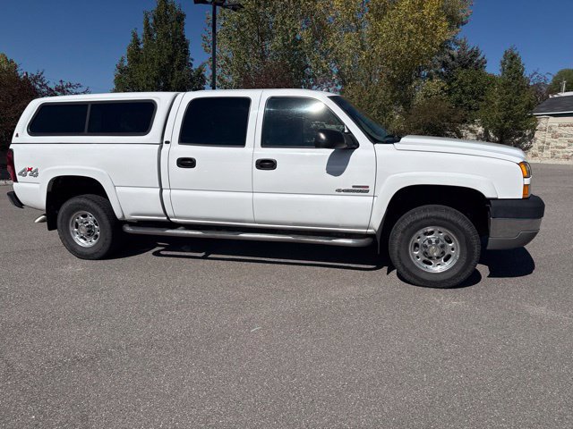 Used 2005 Chevrolet Silverado 2500 LT w/ Heavy-Duty Power Package AWD/4WD image 11