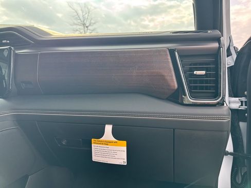 New 2026 GMC Sierra 2500 Denali Ultimate w/ Max Trailering Package image 24