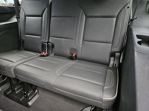 Used 2024 GMC Yukon SLT image 20