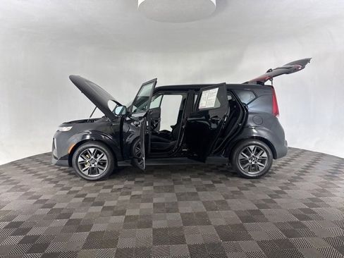 Used 2021 Kia Soul EX image 9