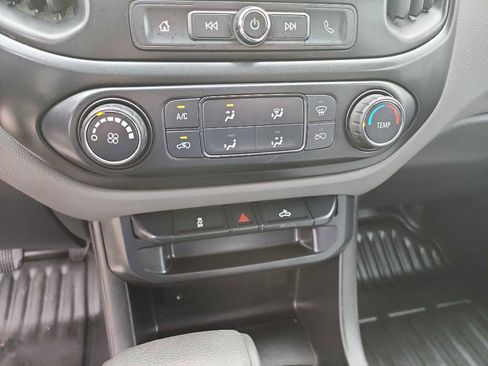 Used 2020 Chevrolet Colorado W/T w/ WT Convenience Package image 22