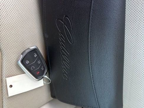 Used 2016 Cadillac Escalade ESV Premium image 27