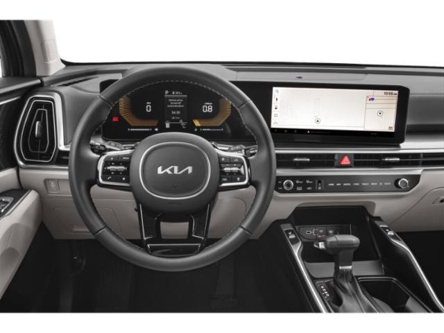 Used 2025 Kia Sorento EX AWD/4WD image 9