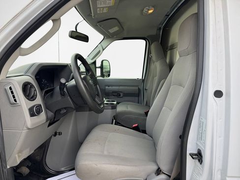 Used 2022 Ford E-350 and Econoline 350 Super Duty w/ Power Windows & Locks Group RWD image 12