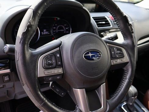 Used 2018 Subaru Forester 2.5i Touring AWD/4WD image 22