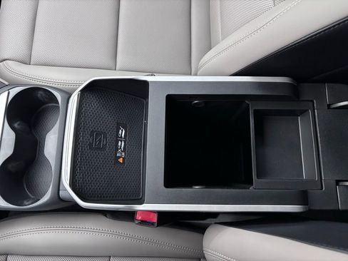 New 2026 GMC Terrain Elevation w/ Elevation Premium Package image 30