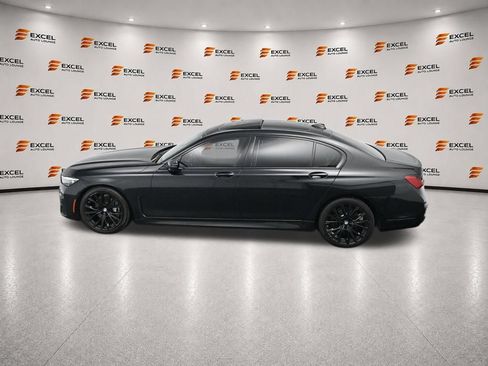 Used 2022 BMW 740i w/ M Sport Package RWD image 63