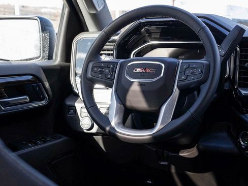 Used 2026 GMC Sierra 1500 Elevation image 23