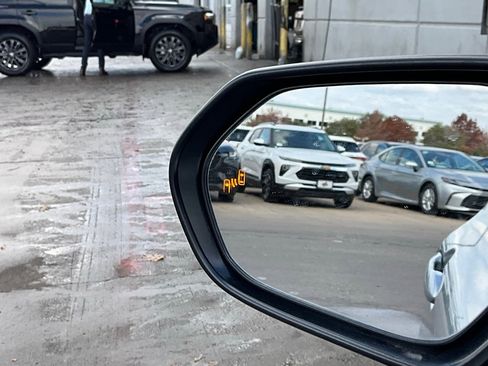 Used 2025 Toyota Camry LE image 19