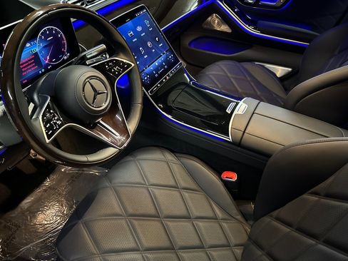 New 2026 Mercedes-Benz Maybach S 580 4MATIC image 4