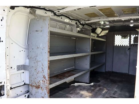 Used 2019 Ford Transit 250 148 Low Roof image 28