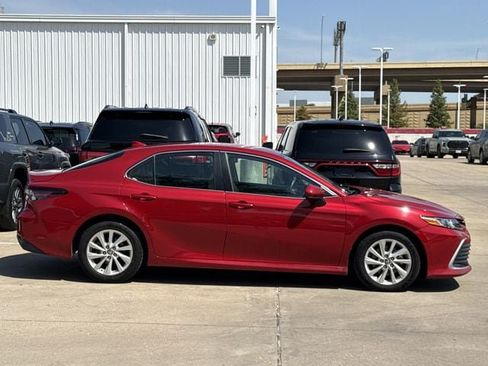 Used 2024 Toyota Camry LE FWD image 3