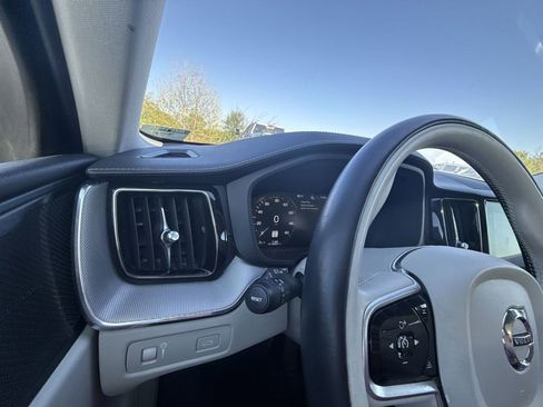 Used 2019 Volvo XC60 T6 Inscription w/ Protection Package Premier image 24