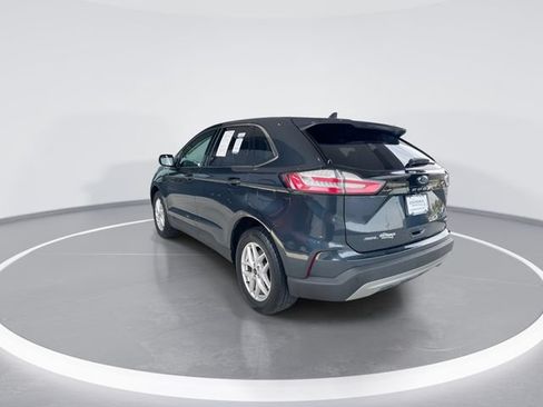 Used 2023 Ford Edge SEL AWD/4WD image 6