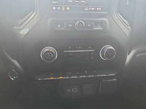 Used 2026 Chevrolet Silverado 1500 Custom w/ Turbomax Blackout Package RWD image 20