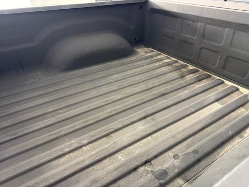 Used 2011 RAM 1500 Laramie AWD/4WD image 25
