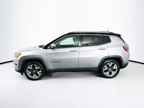Used 2019 Jeep Compass Limited FWD image 4