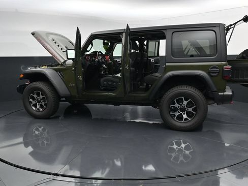 Used 2021 Jeep Wrangler Unlimited Rubicon AWD/4WD image 41
