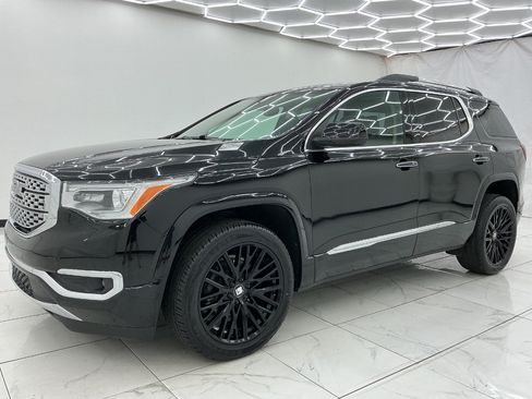 Used 2018 GMC Acadia Denali w/ Technology Package AWD/4WD image 6