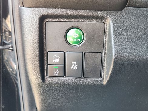 Used 2019 Honda HR-V EX image 24