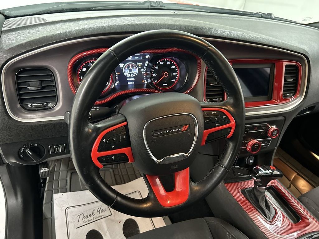 Used 2022 Dodge Charger SXT w/ Blacktop Package RWD image 4