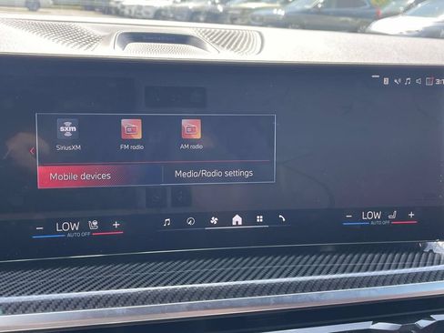 Used 2025 BMW X6 M60i AWD/4WD image 26