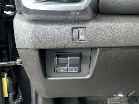 Used 2024 GMC Canyon Elevation w/ Convenience Package image 22