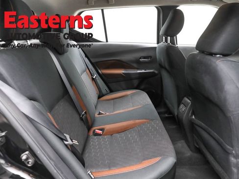 Used 2024 Nissan Kicks SR image 23