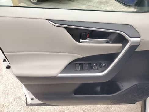 Used 2024 Toyota RAV4 XLE image 20