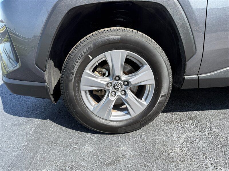 Used 2023 Toyota RAV4 LE AWD/4WD image 21