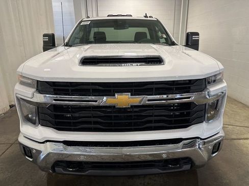 New 2025 Chevrolet Silverado 2500 LT image 2