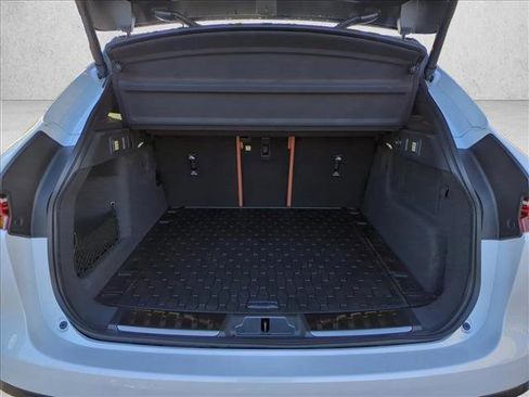 Used 2025 Jaguar F-PACE R-Dynamic S image 18