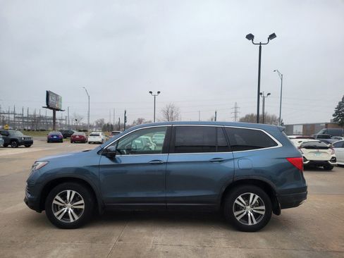 Used 2016 Honda Pilot EX image 4