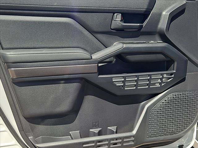 Certified 2025 Toyota 4Runner SR5 AWD/4WD image 10