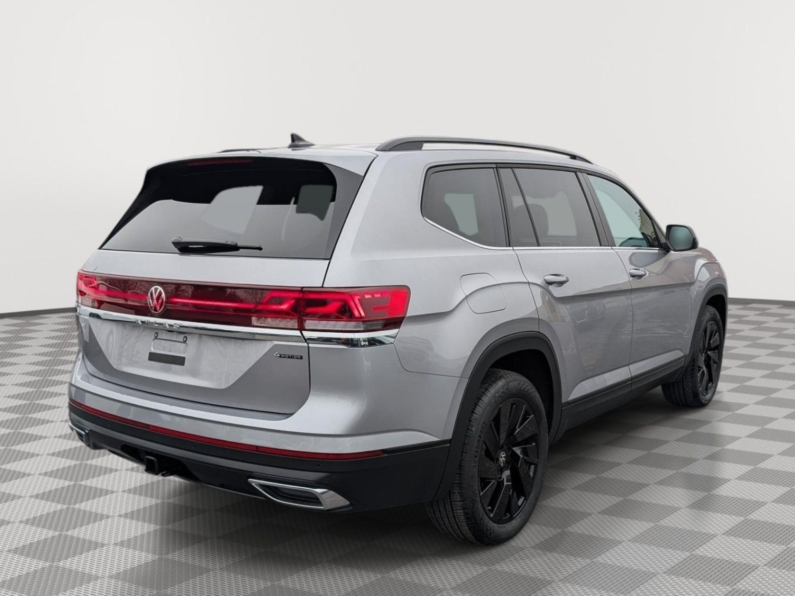 Used 2024 Volkswagen Atlas SE AWD/4WD image 5
