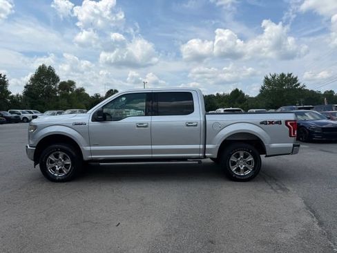 Used 2017 Ford F150 XLT w/ Equipment Group 302A Luxury AWD/4WD image 4