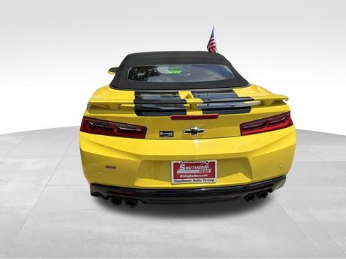 Used 2016 Chevrolet Camaro SS RWD image 5