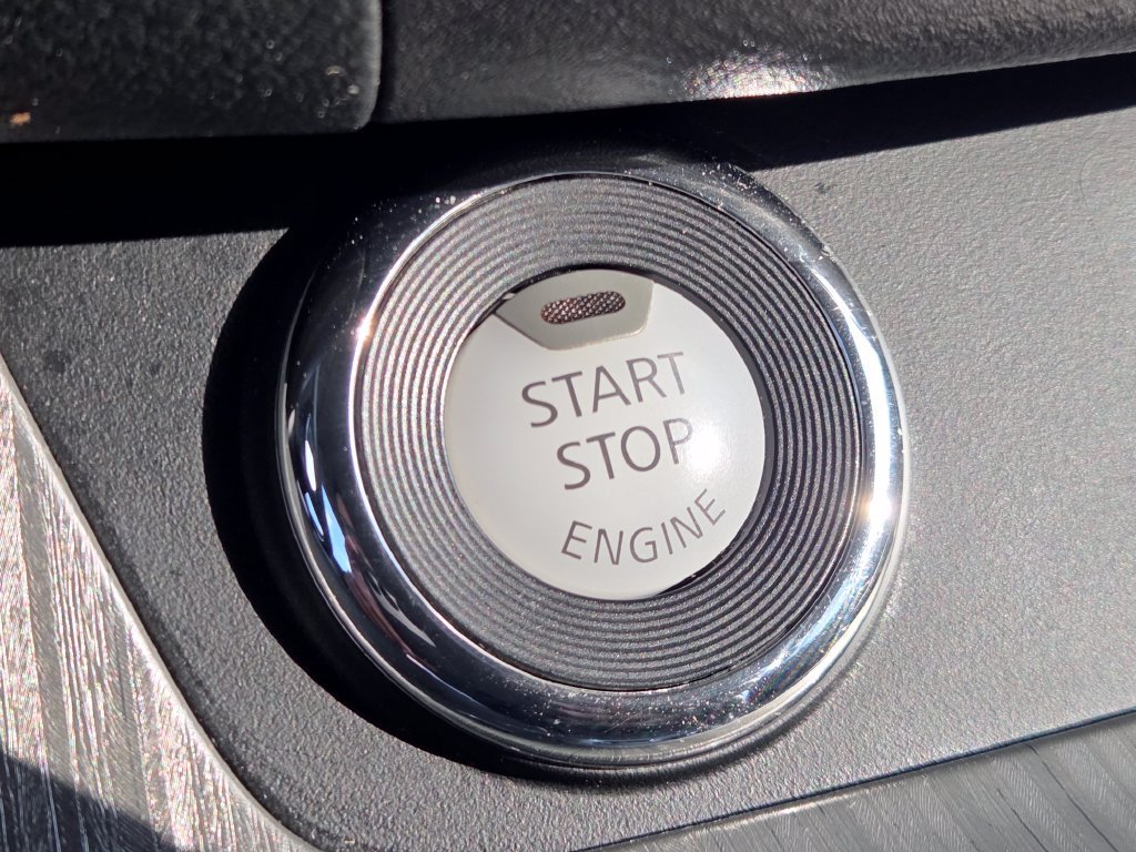 Used 2015 Nissan Murano S w/ Navigation Package FWD image 12