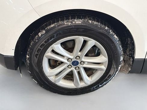 Used 2020 Ford Edge SEL w/ Convenience Package image 30