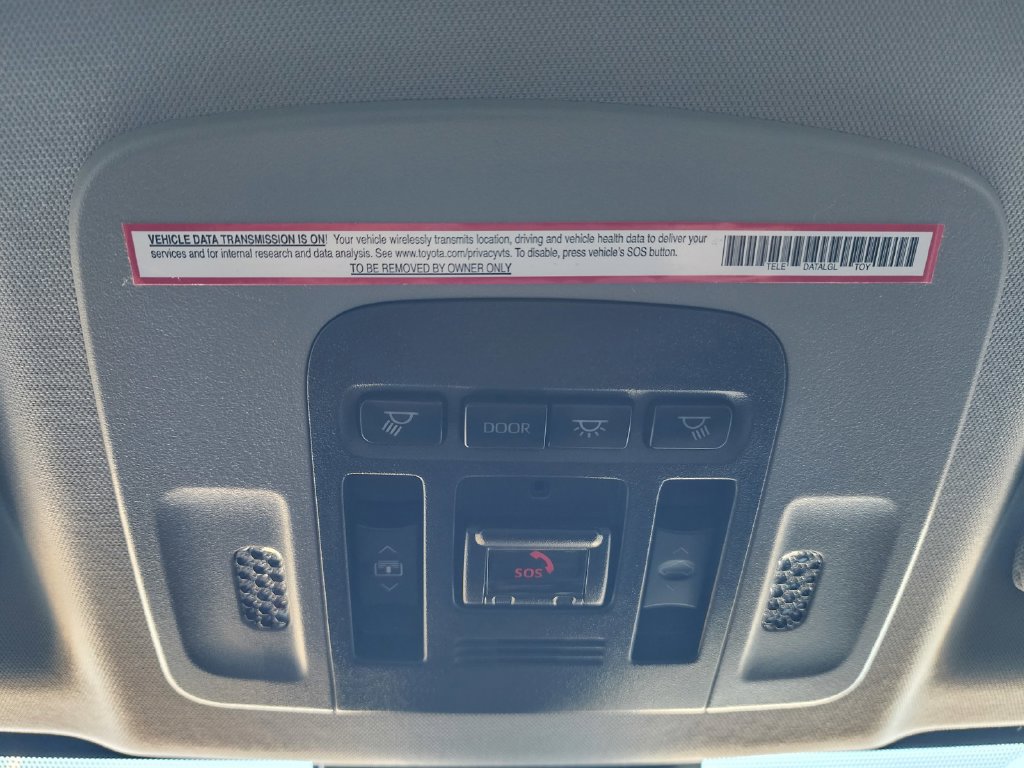 Used 2023 Toyota Camry XSE FWD image 22