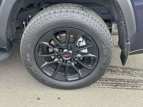 Used 2024 Toyota Sequoia Limited w/ TRD Off-Road Package AWD/4WD image 11